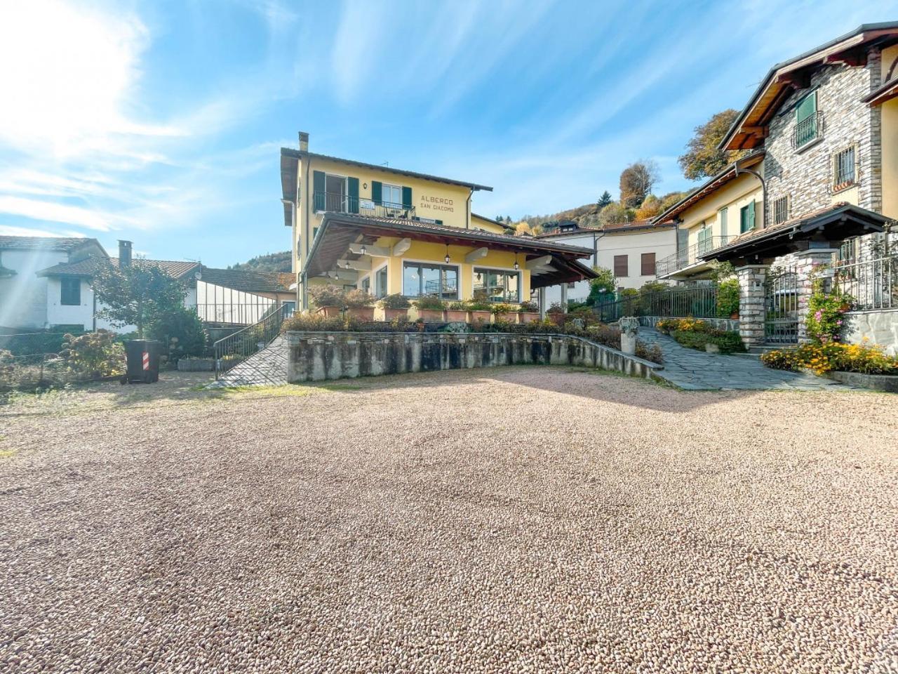 ストレーザCasa Elisaアパートメント エクステリア 写真